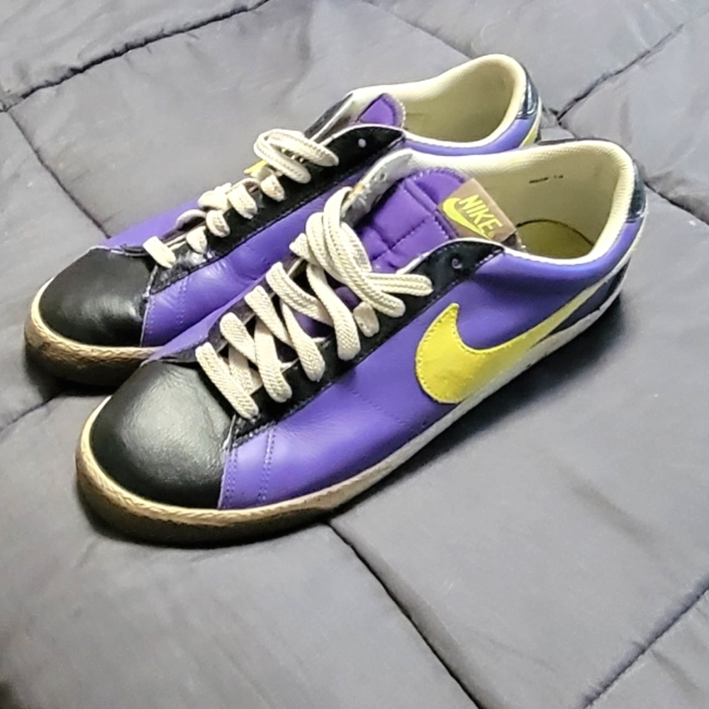 Men's Nike Blazer Low Classic Varsity Purple/Lime-Black Shoes